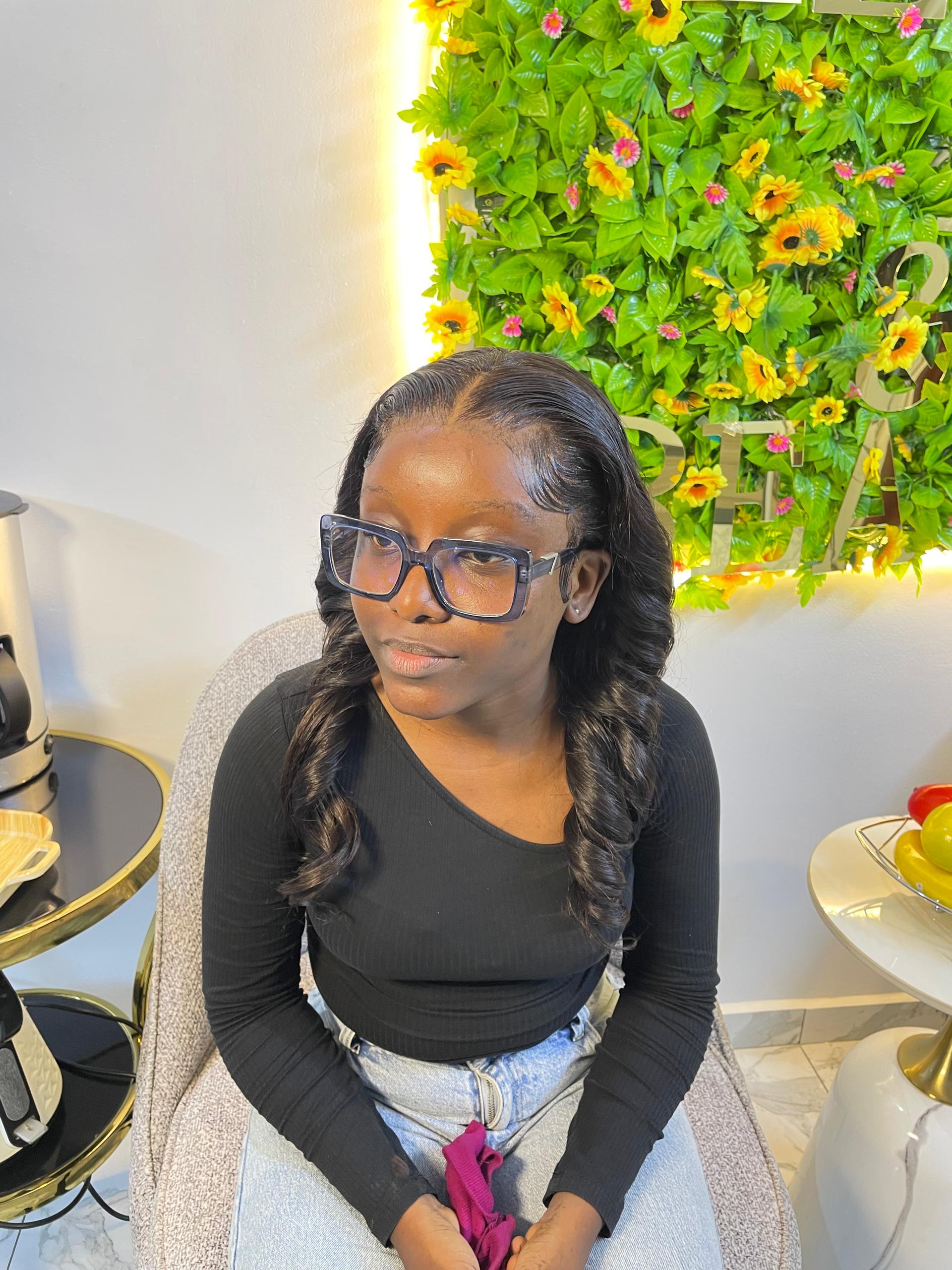 Elise, salon founder